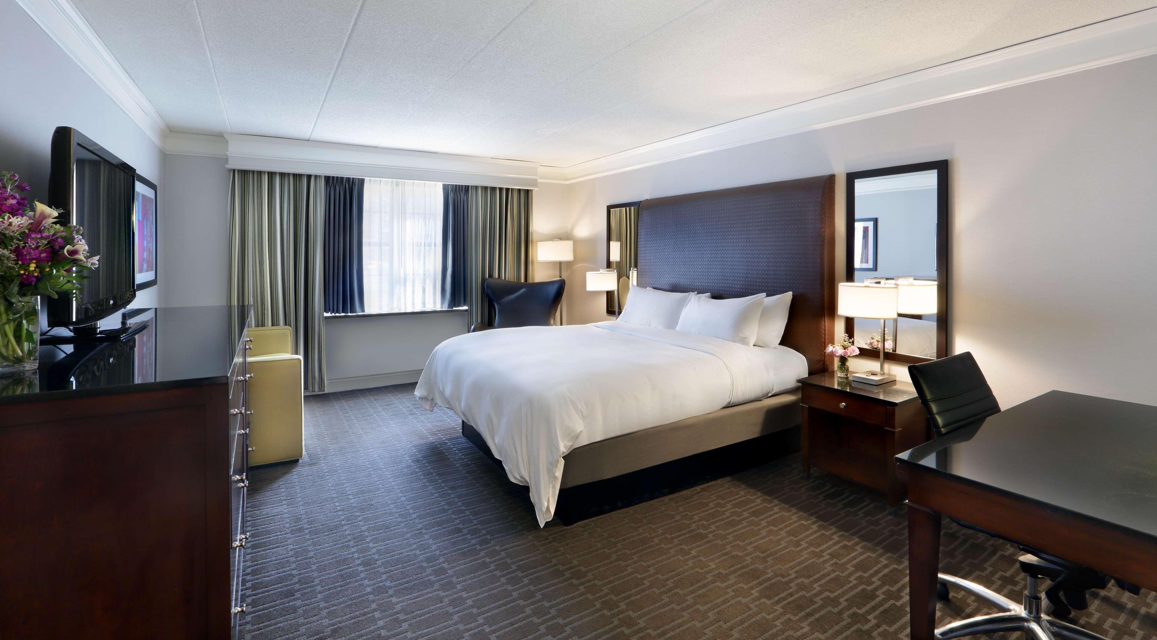 Hilton Mystic Hotel Ngoại thất bức ảnh