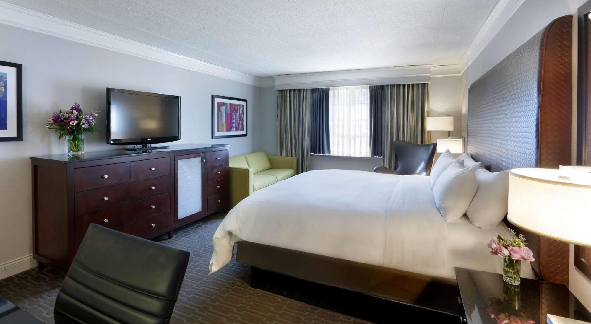 Hilton Mystic Hotel Ngoại thất bức ảnh